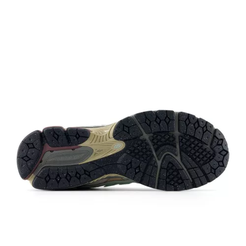 New Balance 1906D Clay Ash Licorice alacsony szárú sneaker – termékfotó, oldalnézet