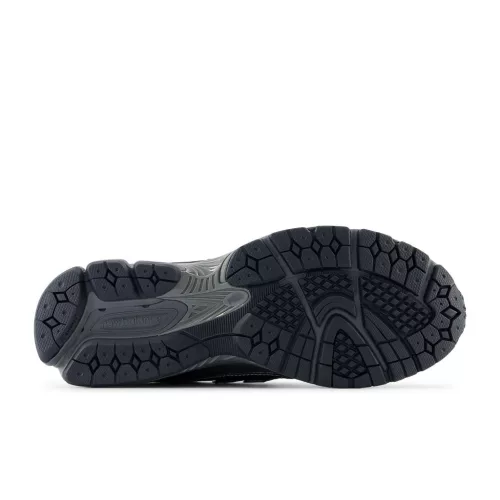 New Balance 1906R Phantom Dark Grey Metallic Silver alacsony szárú sneaker – termékfotó, oldalnézet