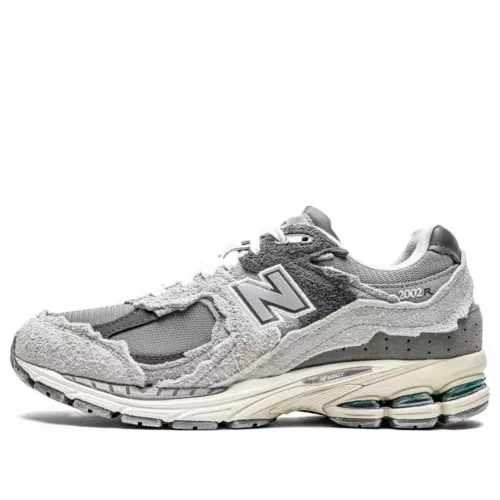 New Balance 2002R Protection Pack Rain Cloud alacsony szárú sneaker – termékfotó, oldalnézet