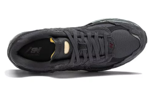 New Balance 2002R Protection Pack Phantom alacsony szárú sneaker – termékfotó, oldalnézet