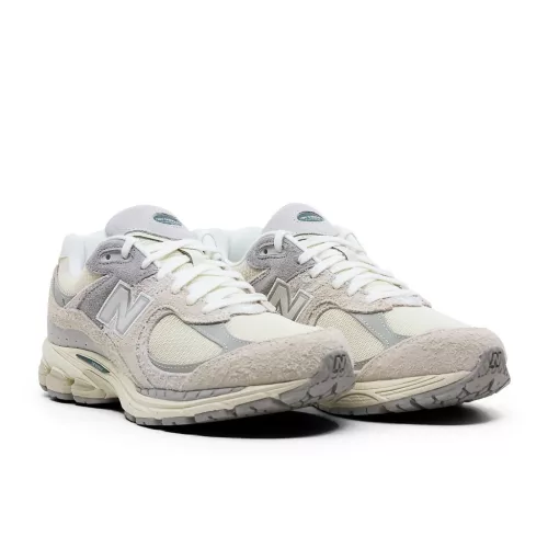 New Balance 2002R Linen alacsony szárú sneaker – termékfotó, oldalnézet