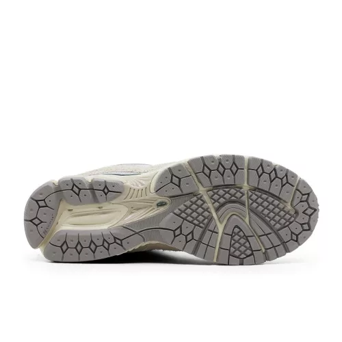New Balance 2002R Linen alacsony szárú sneaker – termékfotó, oldalnézet