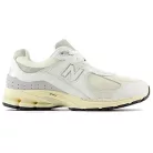 New Balance 2002R White Gold alacsony szárú sneaker – termékfotó, oldalnézet