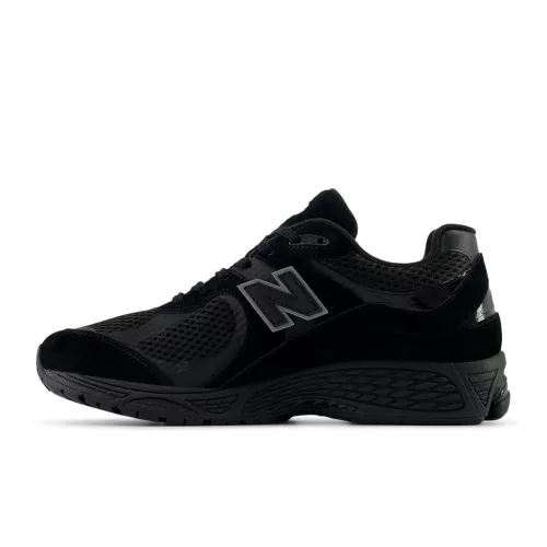 New Balance 2002R Mesh Black Metallic alacsony szárú sneaker – termékfotó, oldalnézet