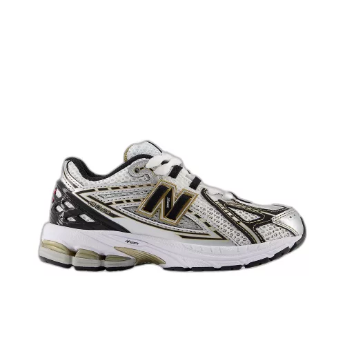 New Balance 1906R White Metallic Gold (PS) alacsony szárú sneaker – termékfotó, oldalnézet