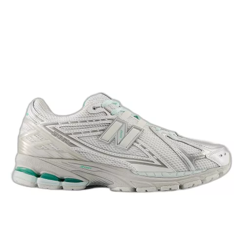New Balance 1906 White Silver Grey alacsony szárú sneaker – termékfotó, oldalnézet