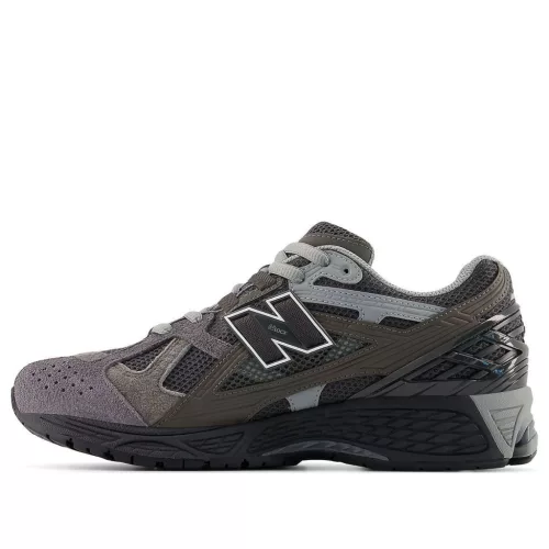 New Balance 1906U 'Tornado Grey' alacsony szárú sneaker – termékfotó, oldalnézet