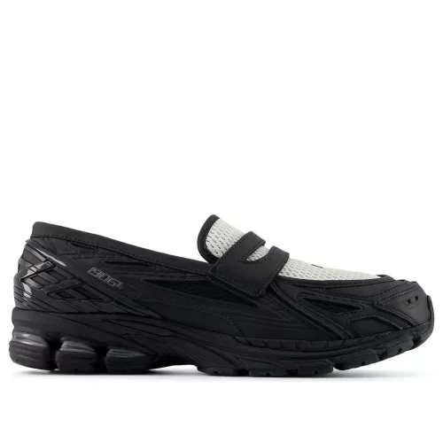 New Balance 1906L Black Angora alacsony szárú sneaker – termékfotó, oldalnézet
