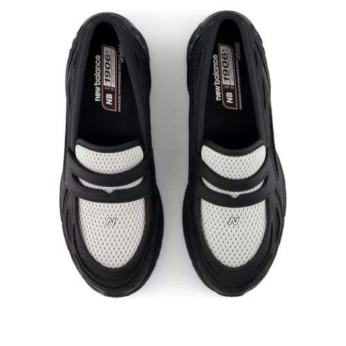 New Balance 1906L Black Angora alacsony szárú sneaker – termékfotó, oldalnézet