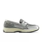 New Balance 1906L Metallic Silver alacsony szárú sneaker – termékfotó, oldalnézet