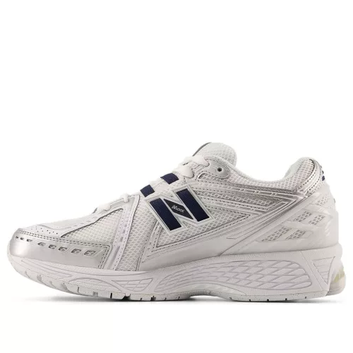 New Balance 1906R White Navy Silver Metallic alacsony szárú sneaker – termékfotó, oldalnézet