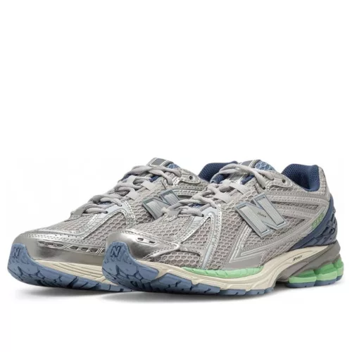 New Balance 1906R Still Water Lab Green alacsony szárú sneaker – termékfotó, oldalnézet