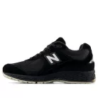 New Balance 2002R Black Oat alacsony szárú sneaker – termékfotó, oldalnézet