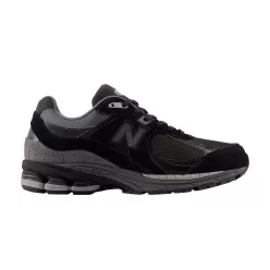 New Balance 2002R Ripstop Black alacsony szárú sneaker – termékfotó, oldalnézet