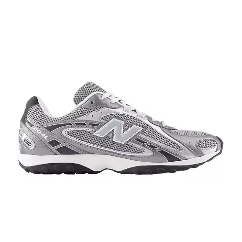 New Balance 204L Dark Silver Metallic alacsony szárú sneaker – termékfotó, oldalnézet