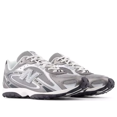 New Balance 204L Dark Silver Metallic alacsony szárú sneaker – termékfotó, oldalnézet