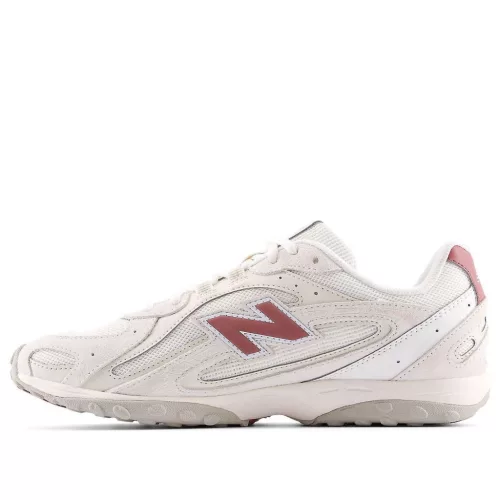 New Balance 204L Maroon Sea Salt alacsony szárú sneaker – termékfotó, oldalnézet