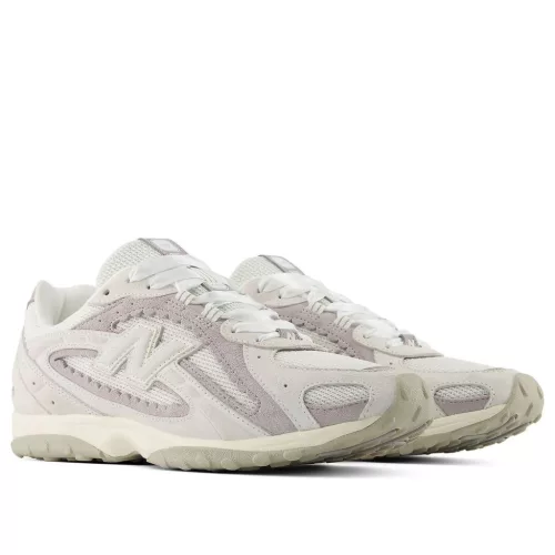 New Balance 204L Reflection alacsony szárú sneaker – termékfotó, oldalnézet