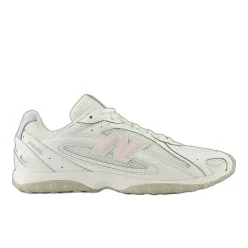 New Balance U204L Beige alacsony szárú sneaker – termékfotó, oldalnézet