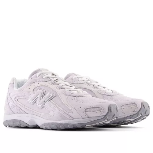 New Balance 204L Natural alacsony szárú sneaker – termékfotó, oldalnézet