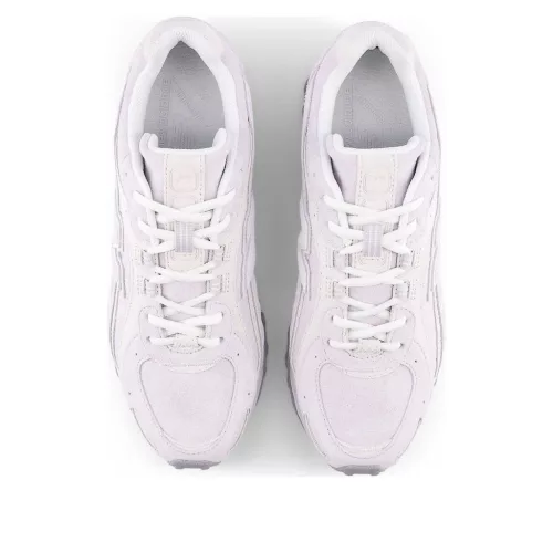 New Balance 204L Natural alacsony szárú sneaker – termékfotó, oldalnézet