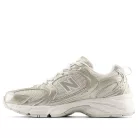 New Balance 530 Gold Metalic Linen alacsony szárú sneaker – termékfotó, oldalnézet