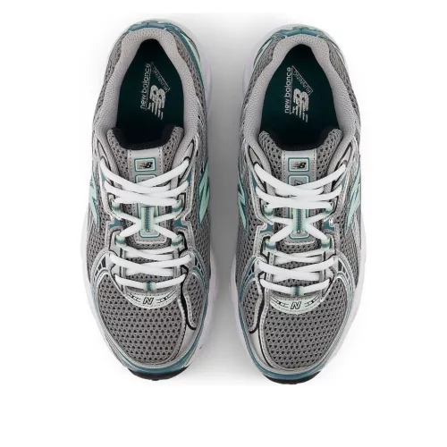 New Balance 740v2 Silver Metallic New Spruce alacsony szárú sneaker – termékfotó, oldalnézet