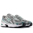 New Balance 740v2 Silver Metallic New Spruce alacsony szárú sneaker – termékfotó, oldalnézet