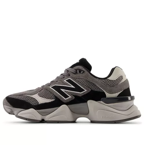 New Balance 9060 Black Castlerock alacsony szárú sneaker – termékfotó, oldalnézet