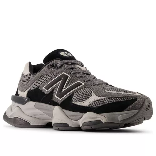 New Balance 9060 Black Castlerock alacsony szárú sneaker – termékfotó, oldalnézet