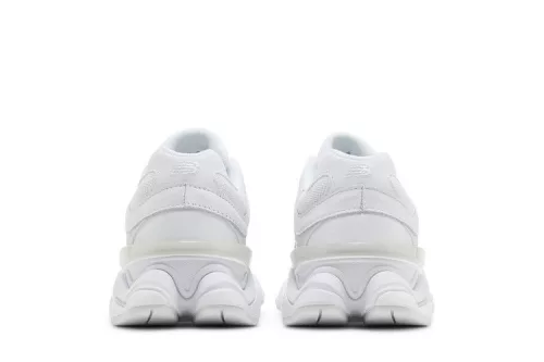 New Balance 9060 Triple White férfi alacsony szárú utcai sneaker fehér