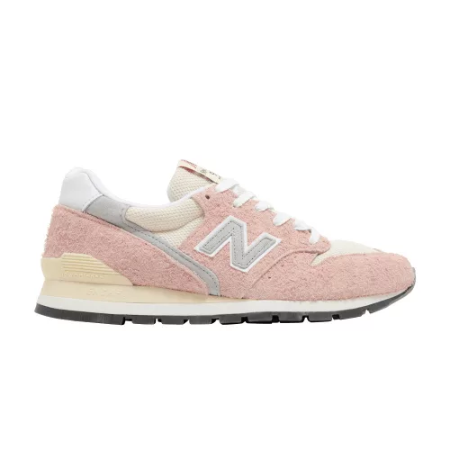 New Balance 996 MiUSA Pink Haze alacsony szárú sneaker – termékfotó, oldalnézet