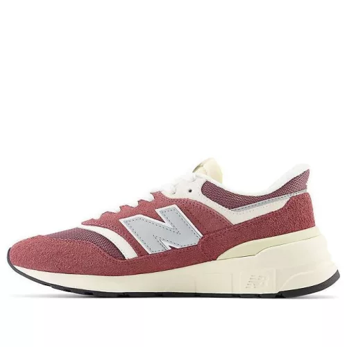 New Balance 997R Brick Red alacsony szárú sneaker – termékfotó, oldalnézet