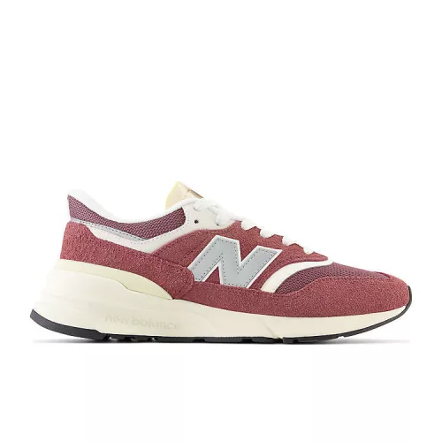 New Balance 997R Brick Red alacsony szárú sneaker – termékfotó, oldalnézet
