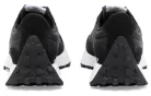 Wmns New Balance 327 'Black White' alacsony szárú sneaker – termékfotó, oldalnézet